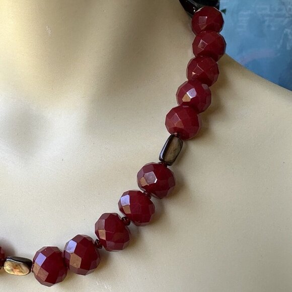 VTG Faceted Red Crystal Abalone Shell Spacer Beads Necklace Fashion Jewelry 18"‎ - Picture 2 of 8